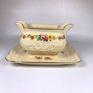 Adams England Gravy Boat Titian Ware Royal Ivory England 6109 Cottage Core Vtg